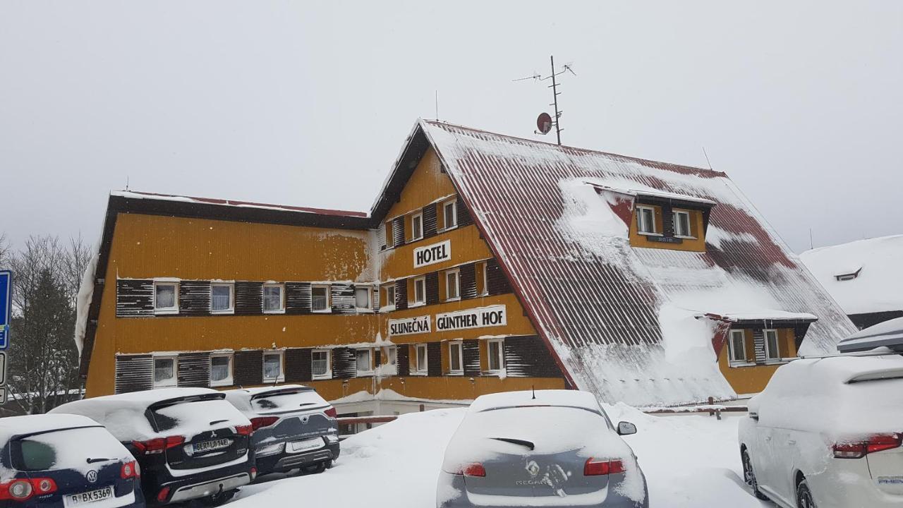 Hotel Slunecna Boží Dar Zewnętrze zdjęcie